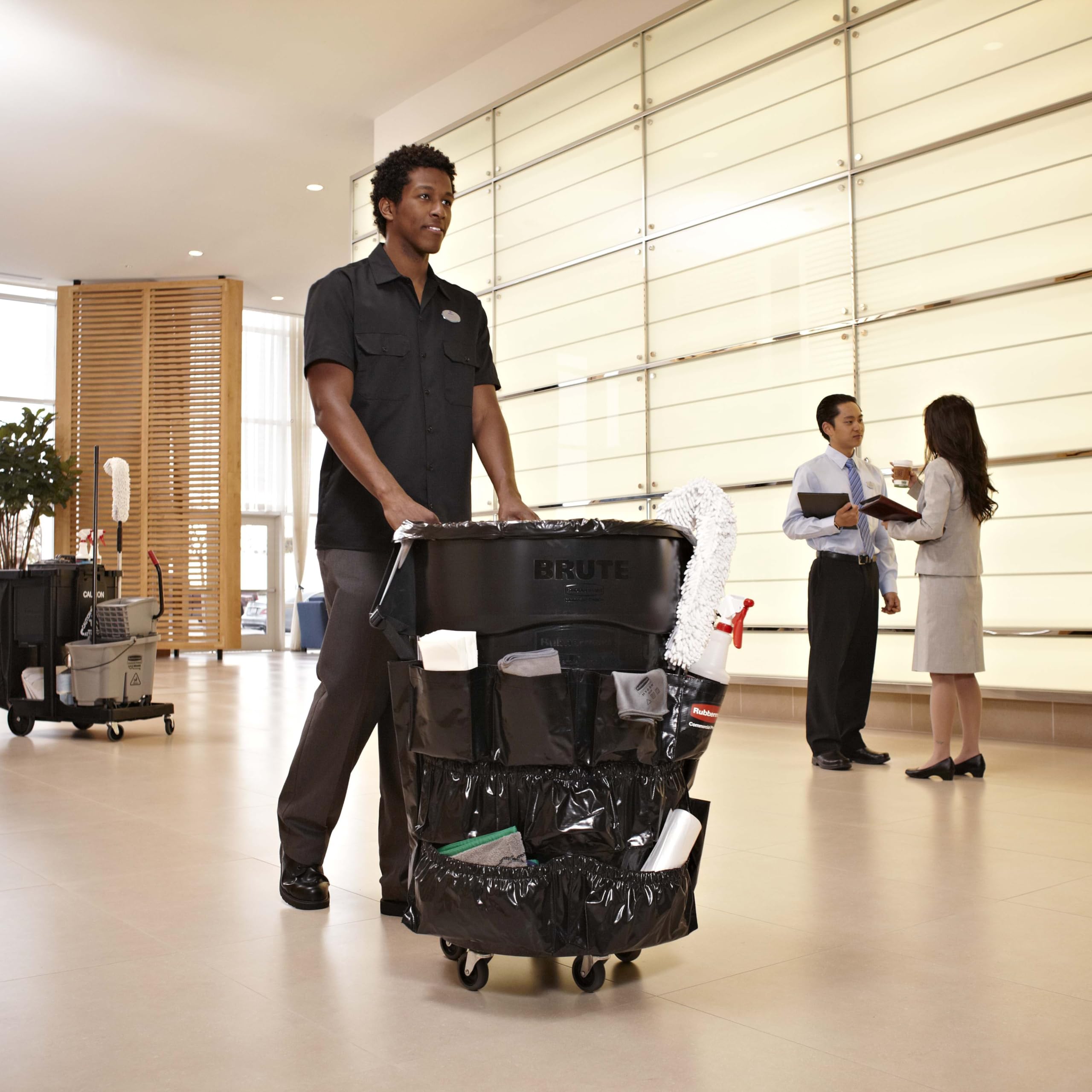 Rubbermaid Commercial Products Brute Caddy Bag, Black, Cleaning Tool and Supply Organizer for Brute Trash Cans - Image 4